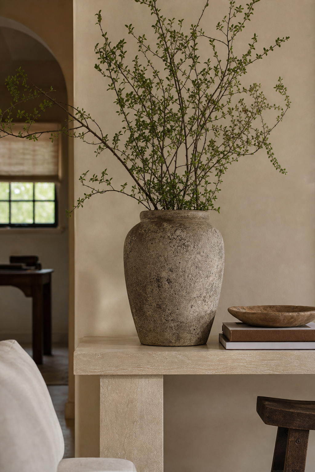 use a sculptural vase for cozy room decor